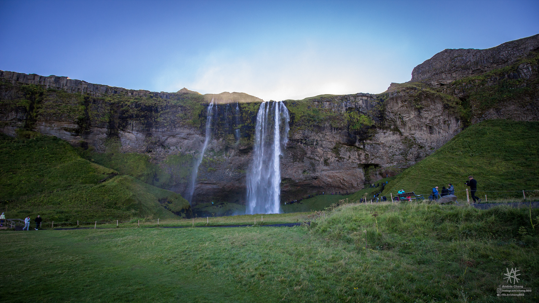 Canon EOS 1200D (EOS Rebel T5 / EOS Kiss X70 / EOS Hi) sample photo. Seljalandsfoss photography