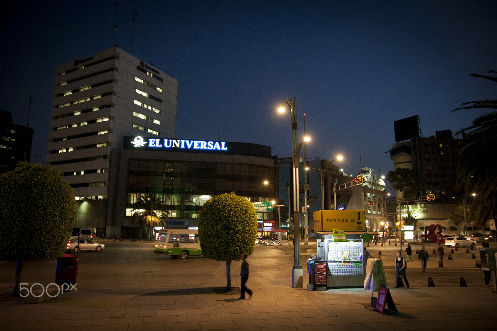 Canon EOS-1D Mark III sample photo. Mexico urban photography