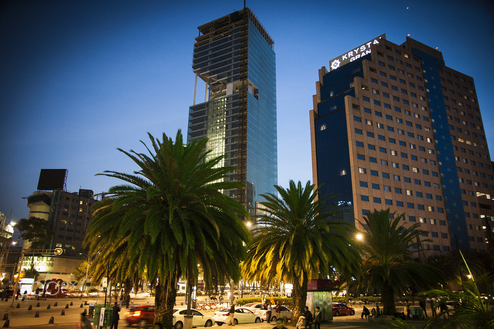 Canon EOS-1D Mark III sample photo. Mexico urban photography