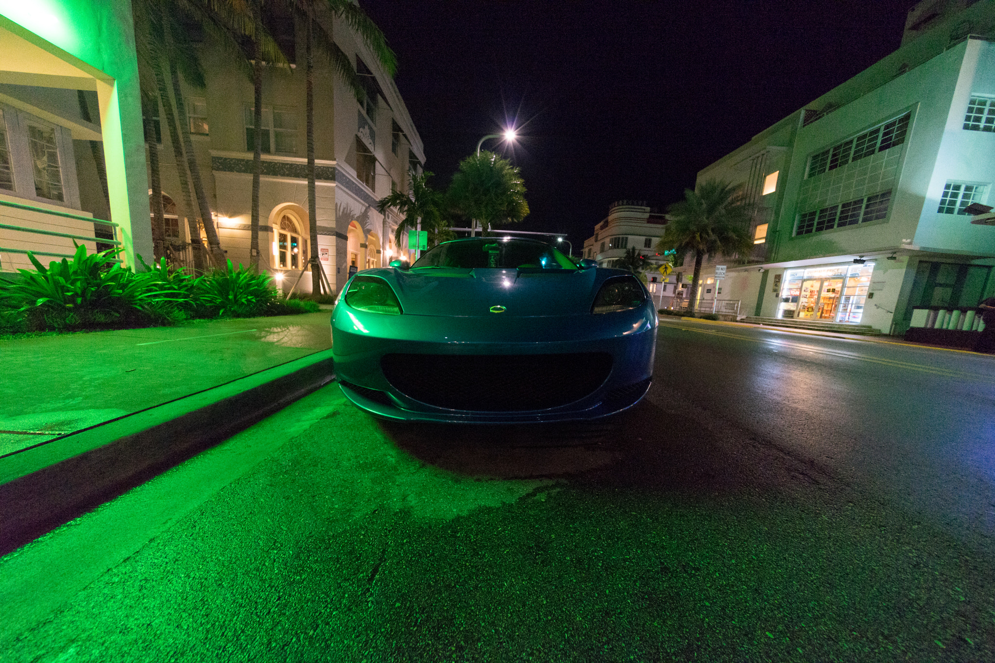 Sony a7 II + Voigtlander HELIAR-HYPER WIDE 10mm F5.6 sample photo. Dsc photography