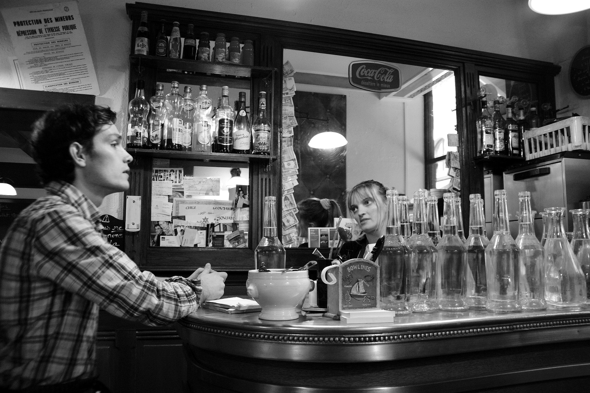 Sony Alpha DSLR-A380 + Sigma 18-200mm F3.5-6.3 DC sample photo. "chez mounier" restaurant 2 photography