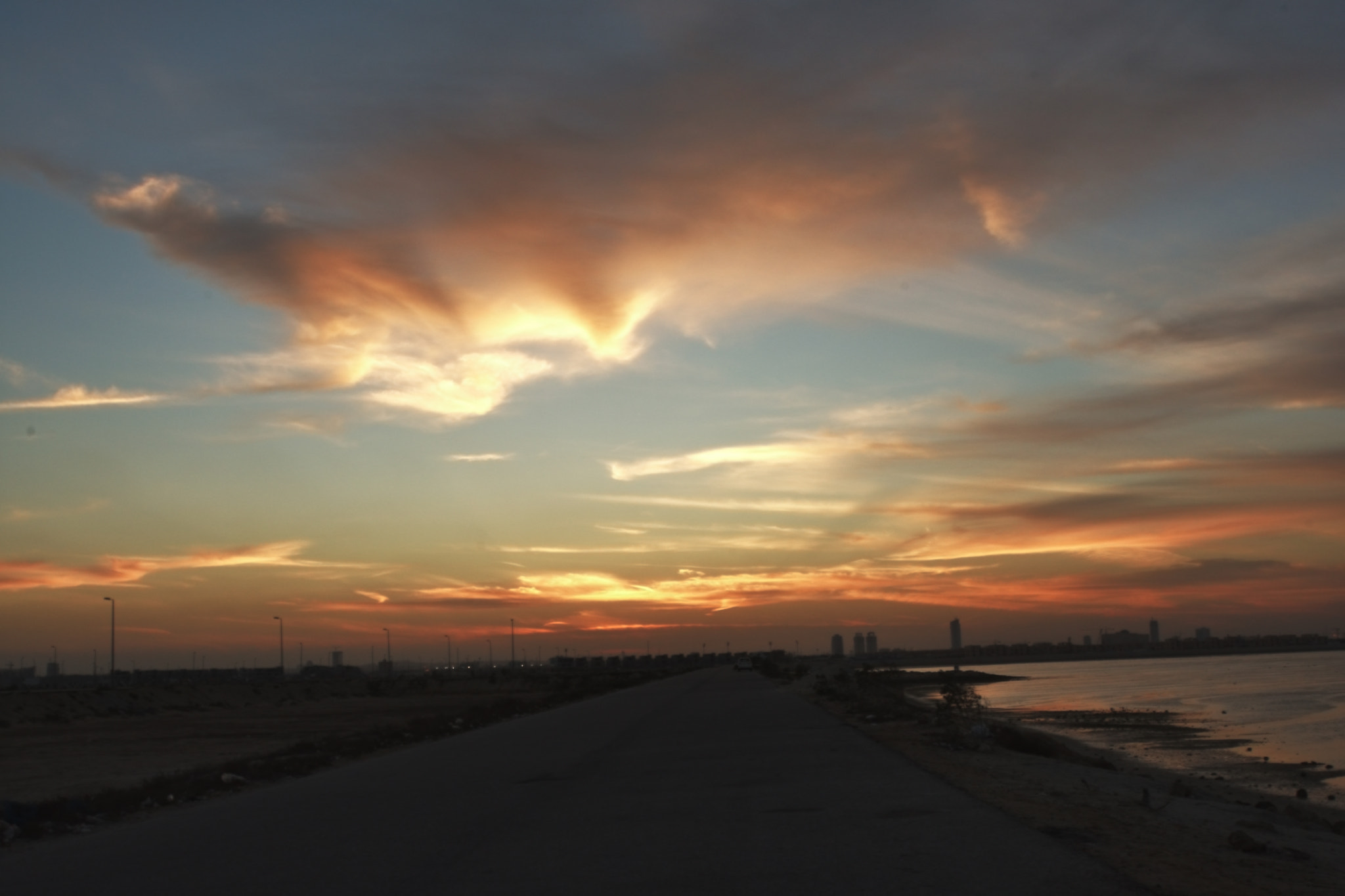 Nikon D3400 sample photo. Horizon of sunset photography