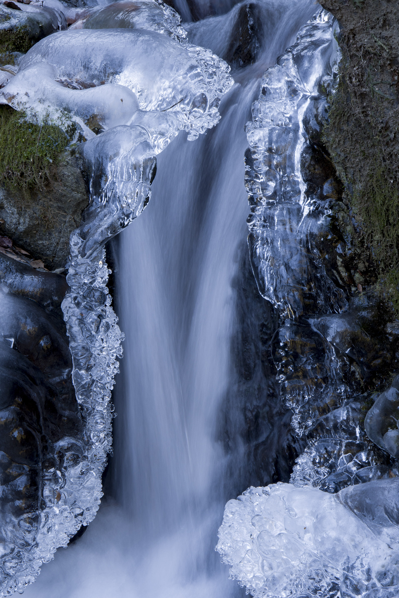 Pentax K-1 + Pentax smc DA 18-135mm F3.5-5.6ED AL [IF] DC WR sample photo. Ice world photography