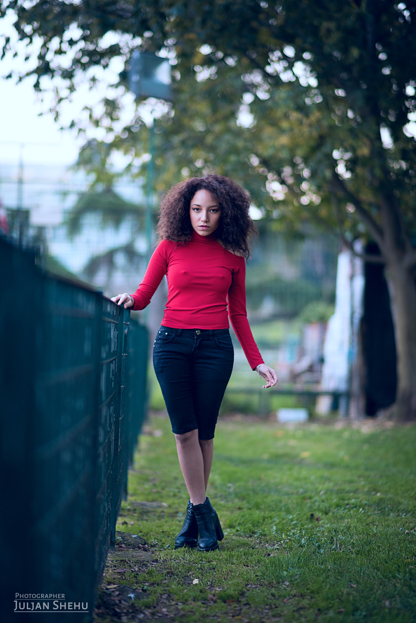 Sigma 85mm F1.4 EX DG HSM sample photo. Miriam photography