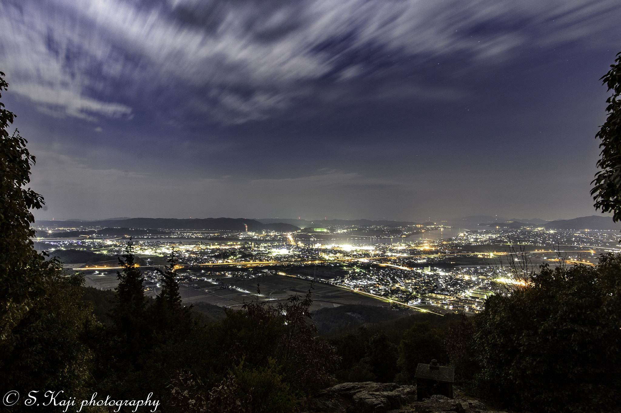 Nikon Df + Nikon AF-S Nikkor 20mm F1.8G ED sample photo. Night view from keshigoyama photography