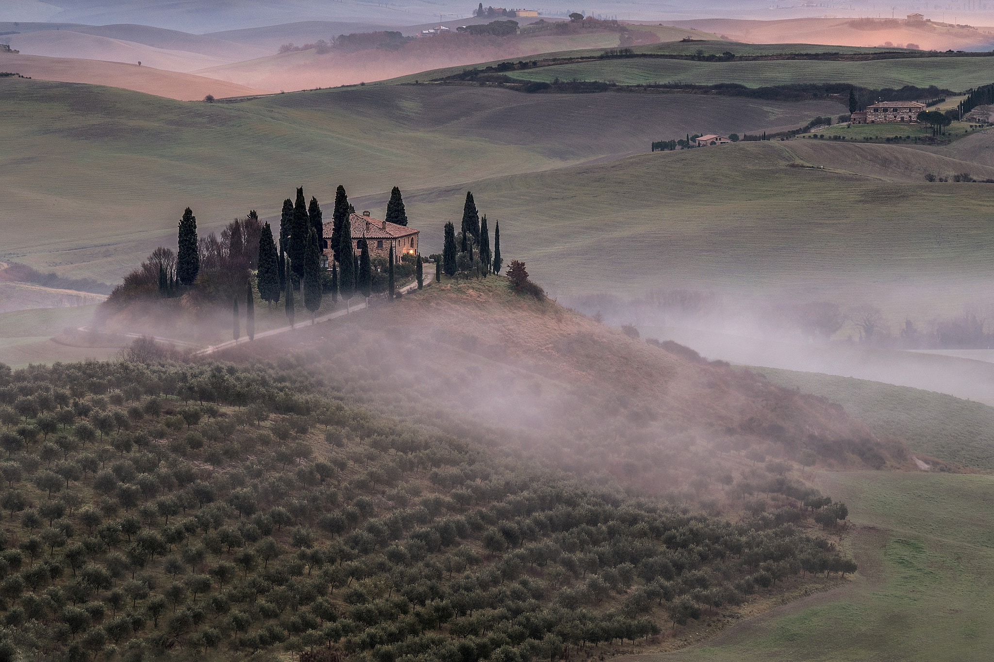 Panasonic Lumix DMC-GH4 sample photo. Sunrise in val d'orcia photography