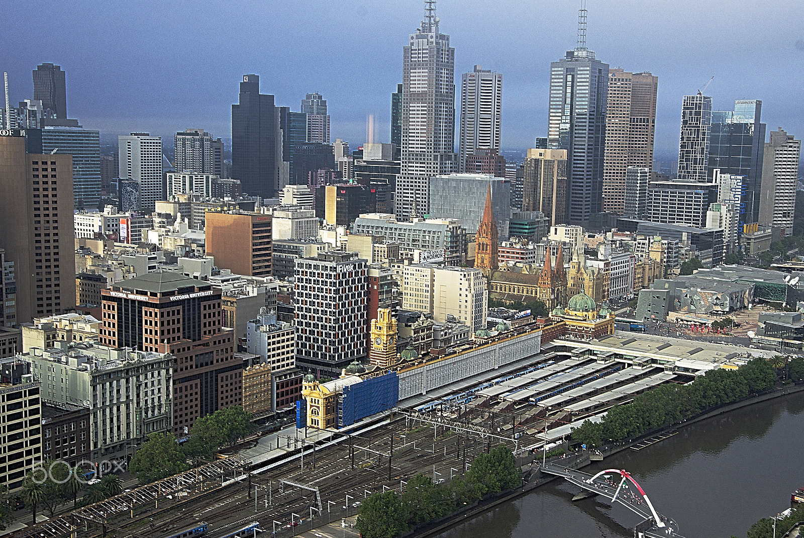 Pentax K-5 sample photo. Slicker city photography