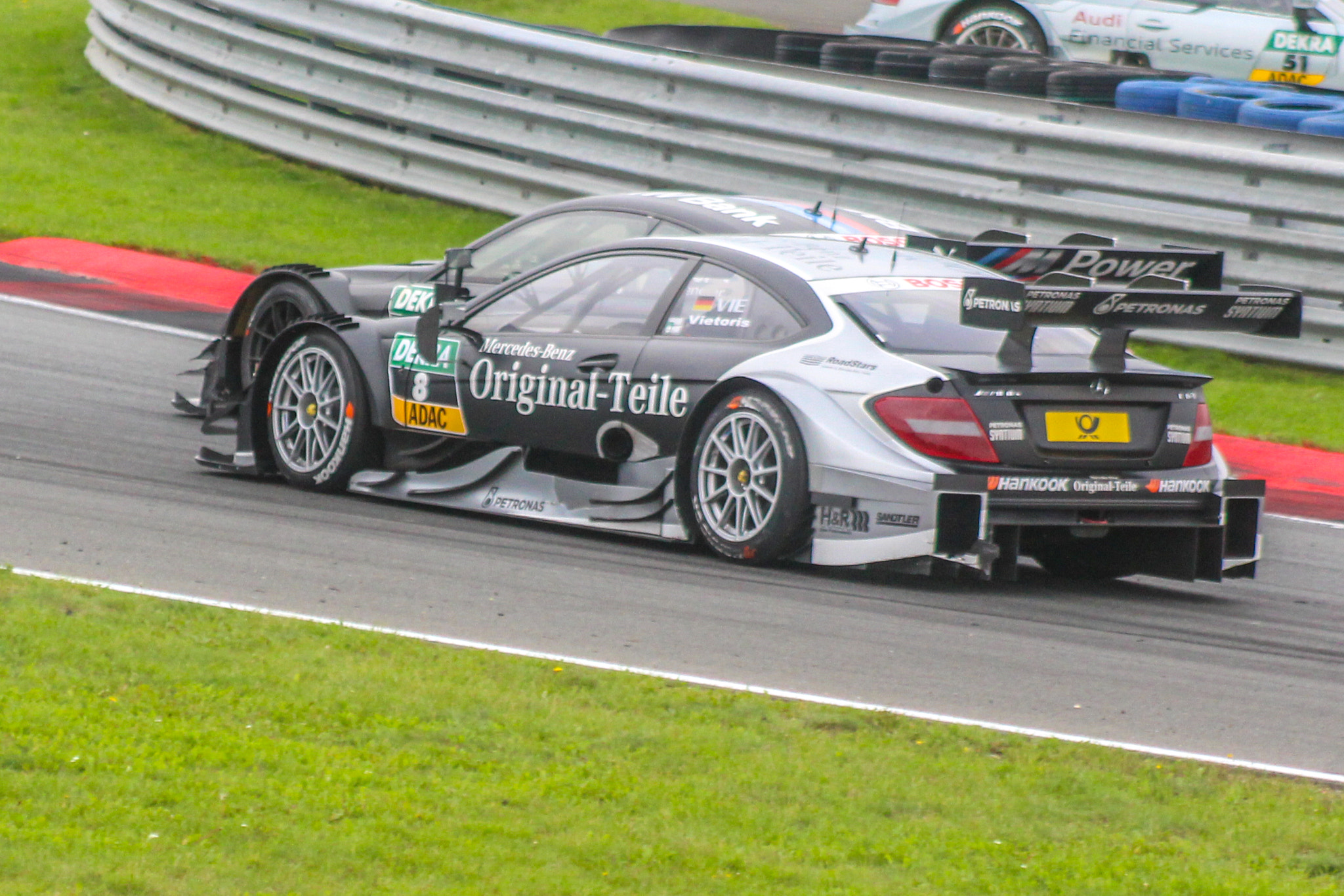 Canon EF 75-300mm f/4-5.6 USM sample photo. Dtm oschersleben 2015 - wheel to wheel action between spengler and vietoris photography