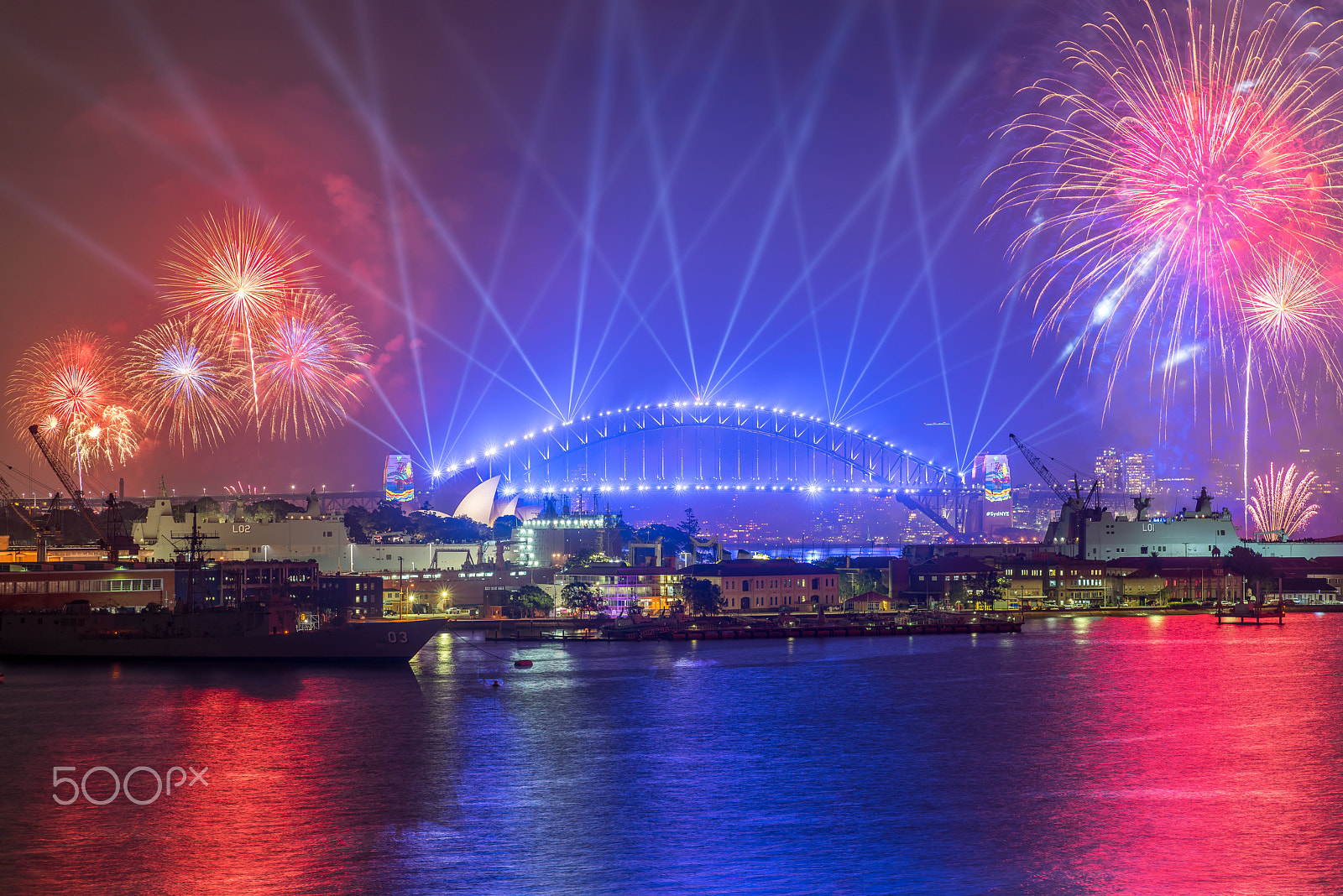 Sony a7R + ZEISS Batis 85mm F1.8 sample photo. Sydney nye 2016 photography