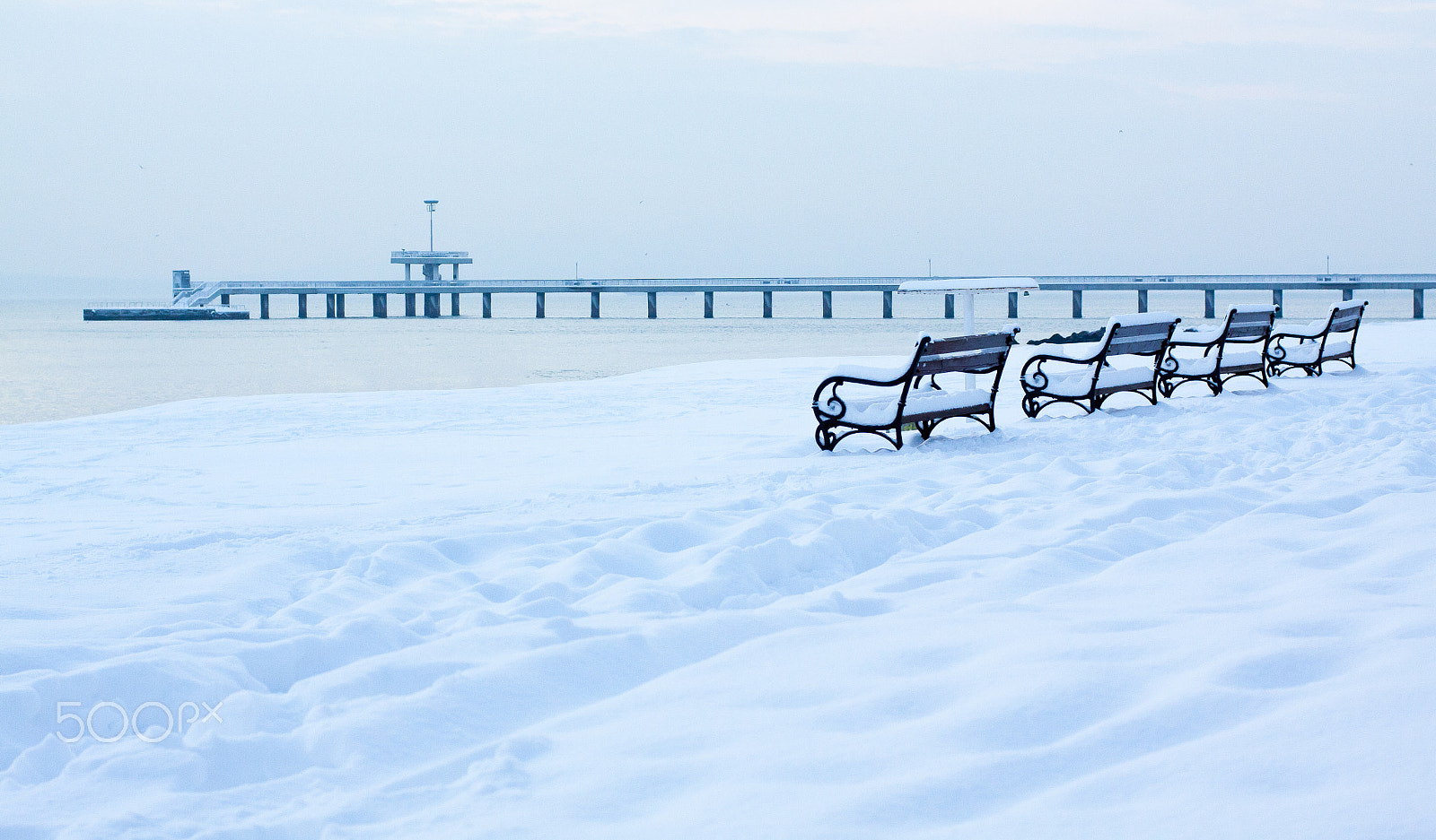 ZEISS Planar T* 50mm F1.4 sample photo. Frozen beach photography