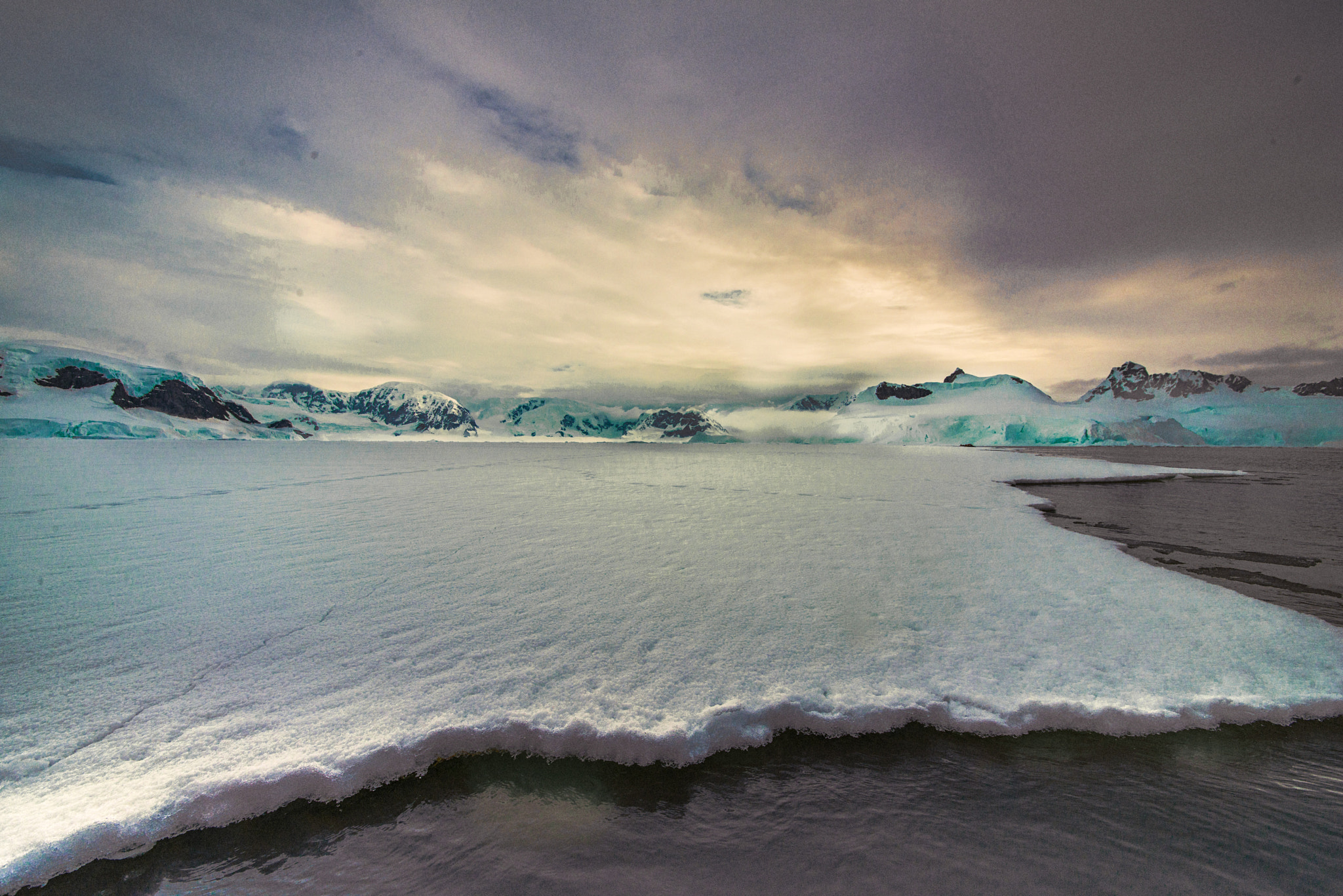 Sigma 12-24mm F4.5-5.6 II DG HSM sample photo. Antarctica photography