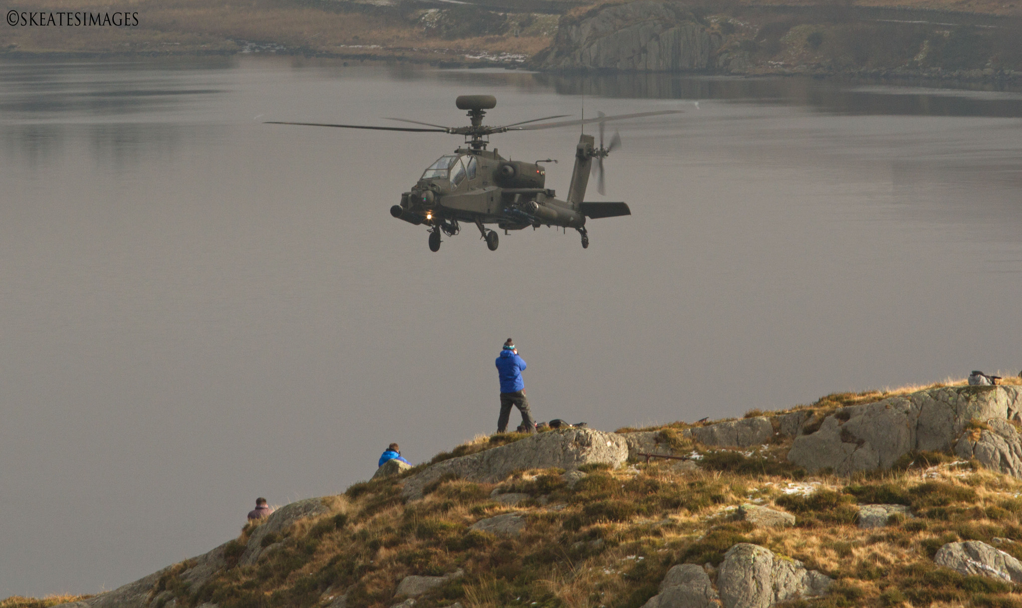 Canon EOS 7D + Canon EF 300mm F4L IS USM sample photo. Apache over llyn ogwen photography