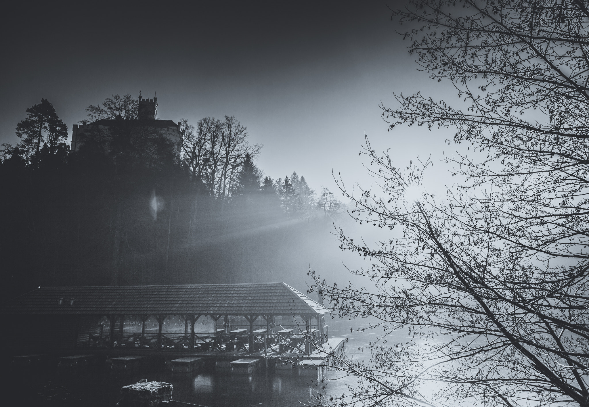 Canon EF 24mm F2.8 IS USM sample photo. Haunted castle photography