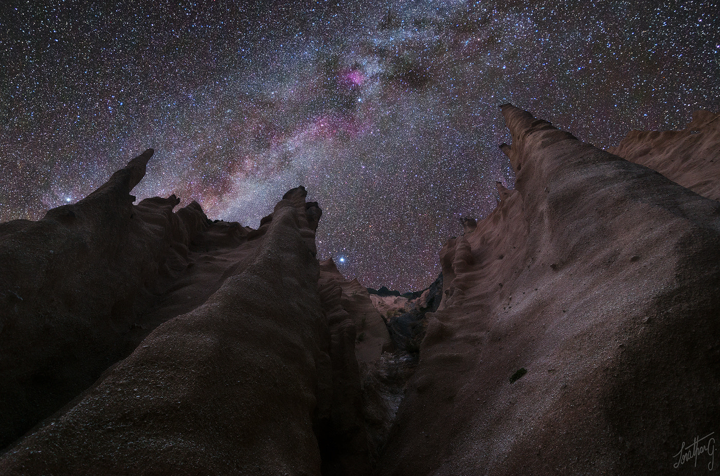 Tokina AT-X Pro 11-16mm F2.8 DX sample photo. Hush photography