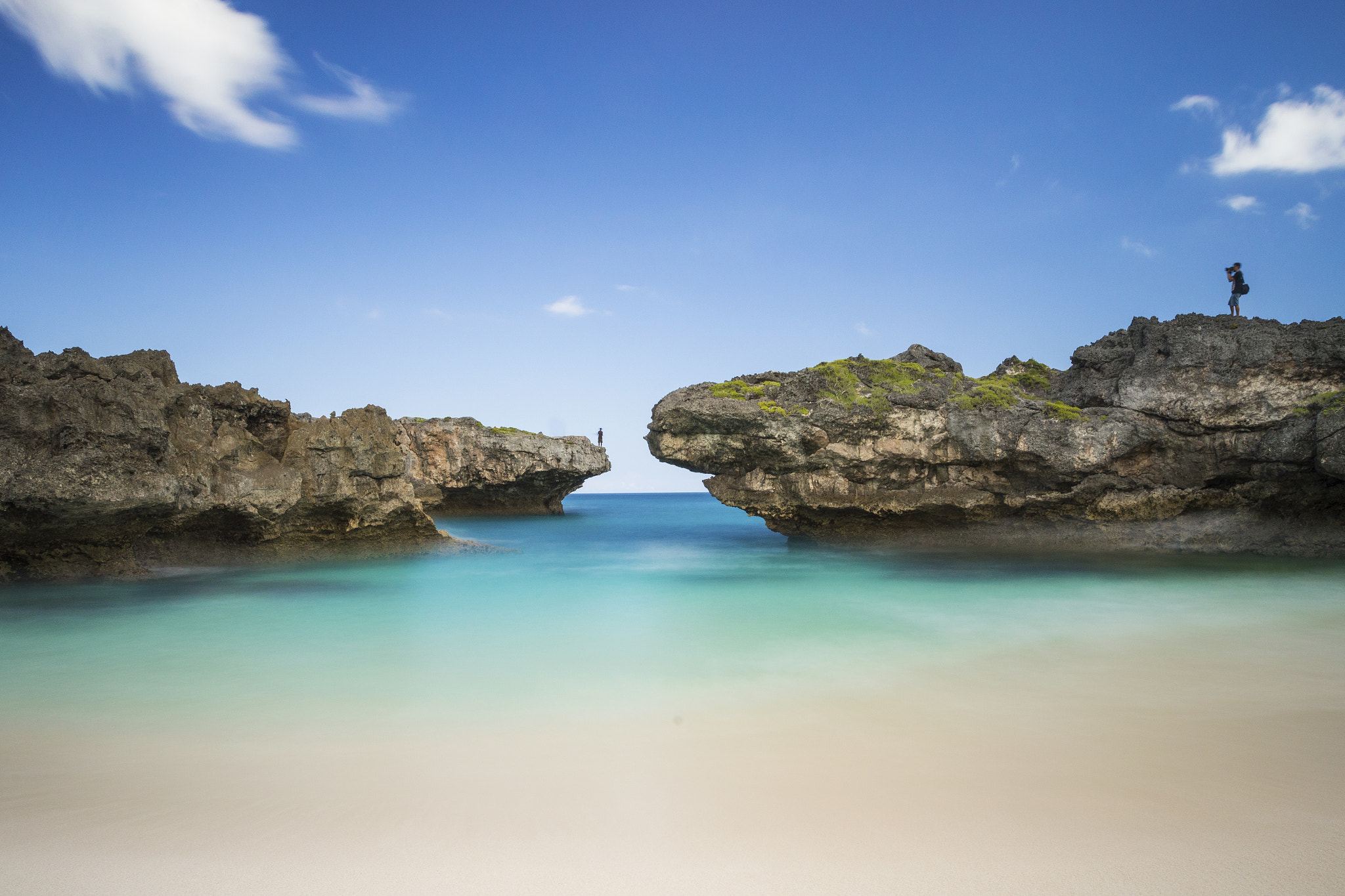 Nikon AF-S Nikkor 17-35mm F2.8D ED-IF sample photo. Mandorak beach, northwest sumba photography