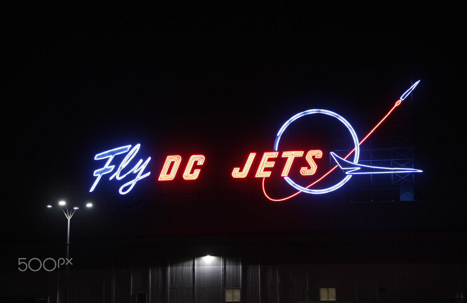 Canon EOS 1100D (EOS Rebel T3 / EOS Kiss X50) sample photo. Aviation icon photography