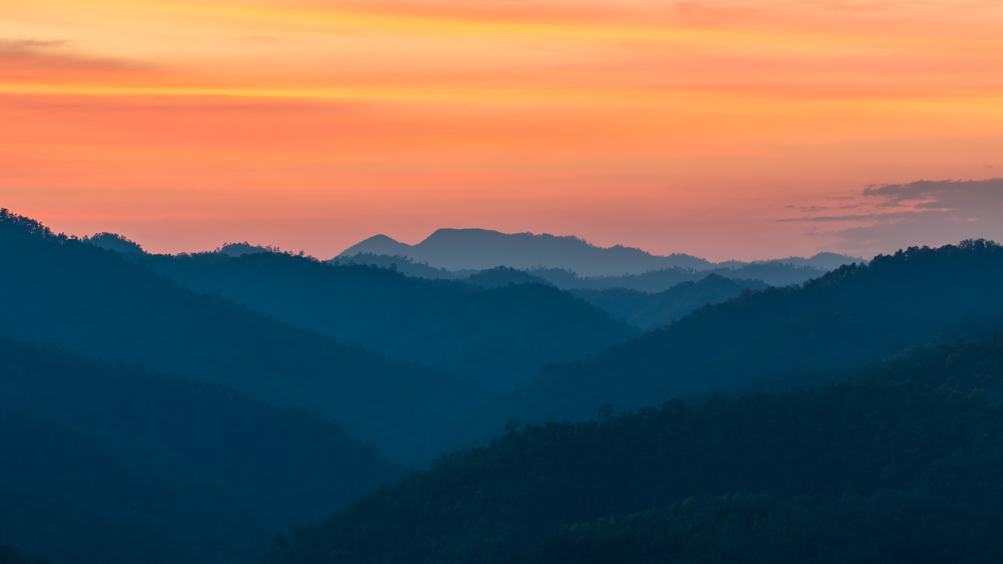 Nikon AF-S Nikkor 70-200mm F4G ED VR sample photo. Hdr photography