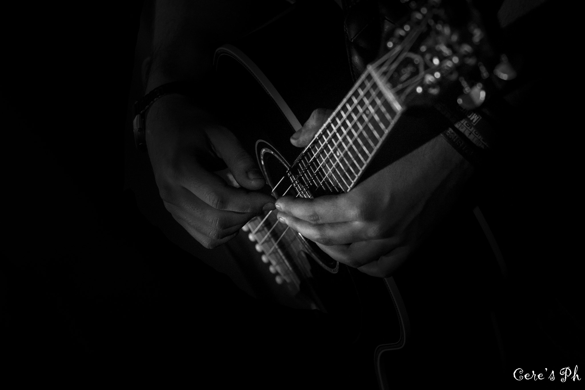 Canon EOS-1D Mark III sample photo. Guitarist photography