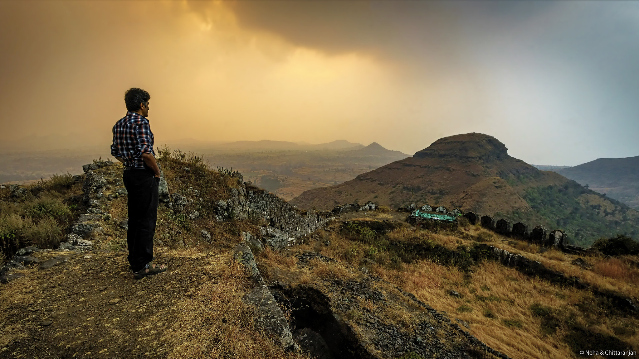 Sony a7R II + Canon EF 17-40mm F4L USM sample photo. Hatgad fort, saputara, maharashtra photography