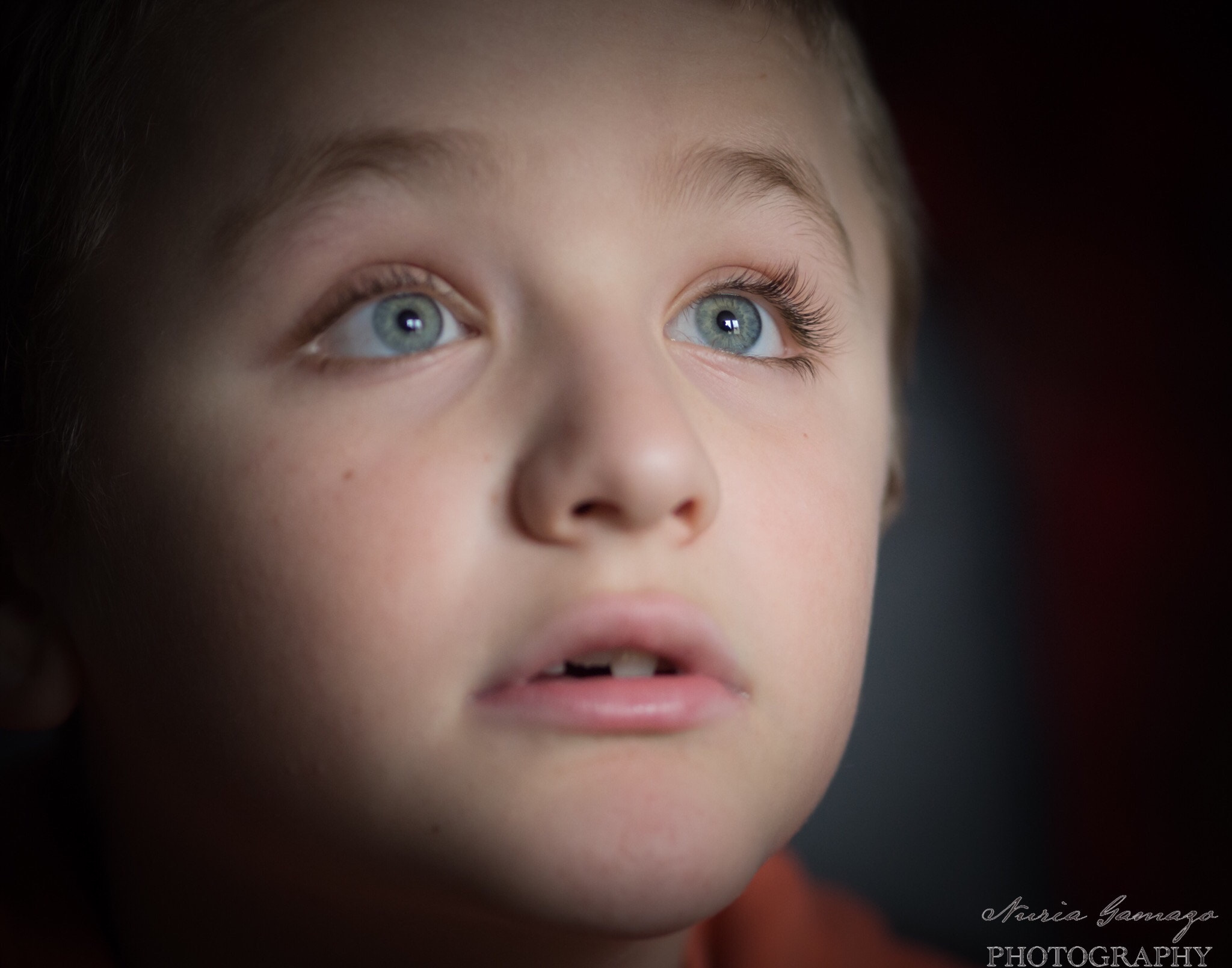 Olympus OM-D E-M10 II sample photo. The world in these eyes photography
