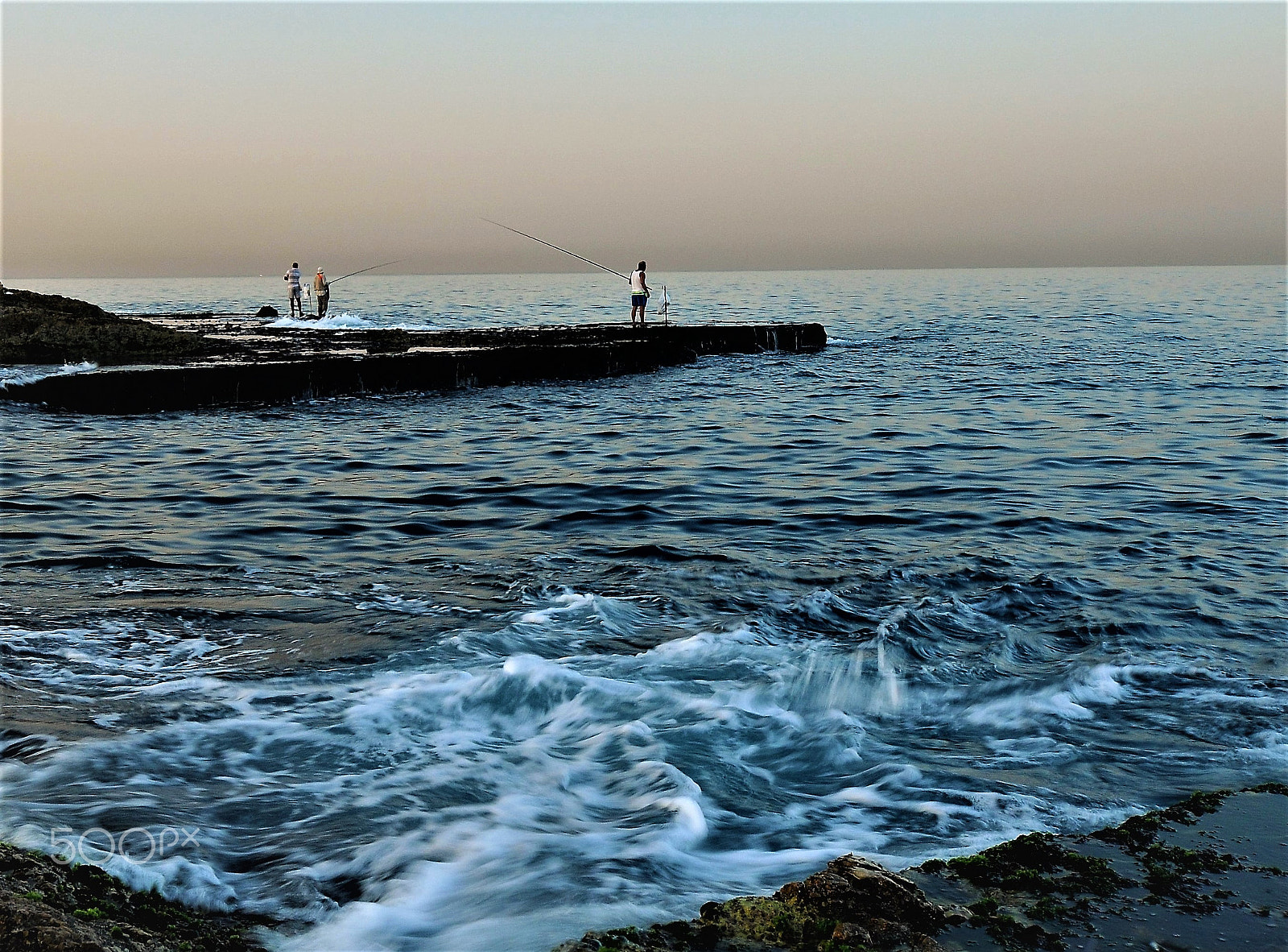 Nikon D300S sample photo. Pescadores y aguas cristalinas. photography