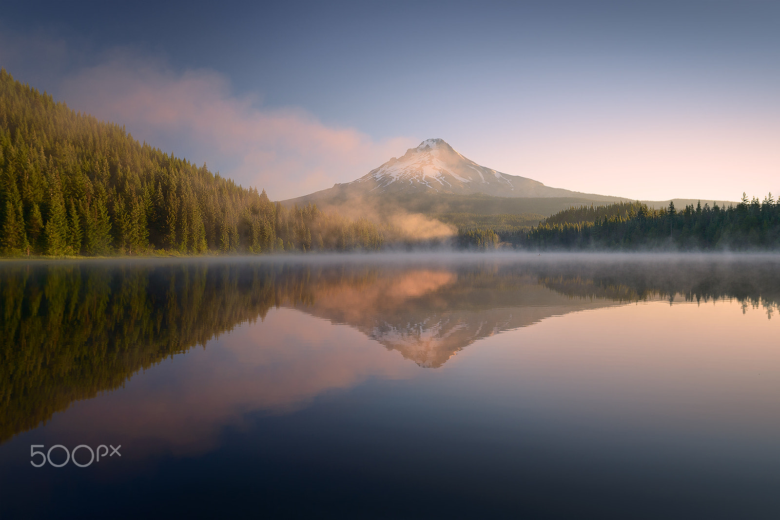ZEISS Distagon T* 15mm F2.8 sample photo. Trillium lake photography