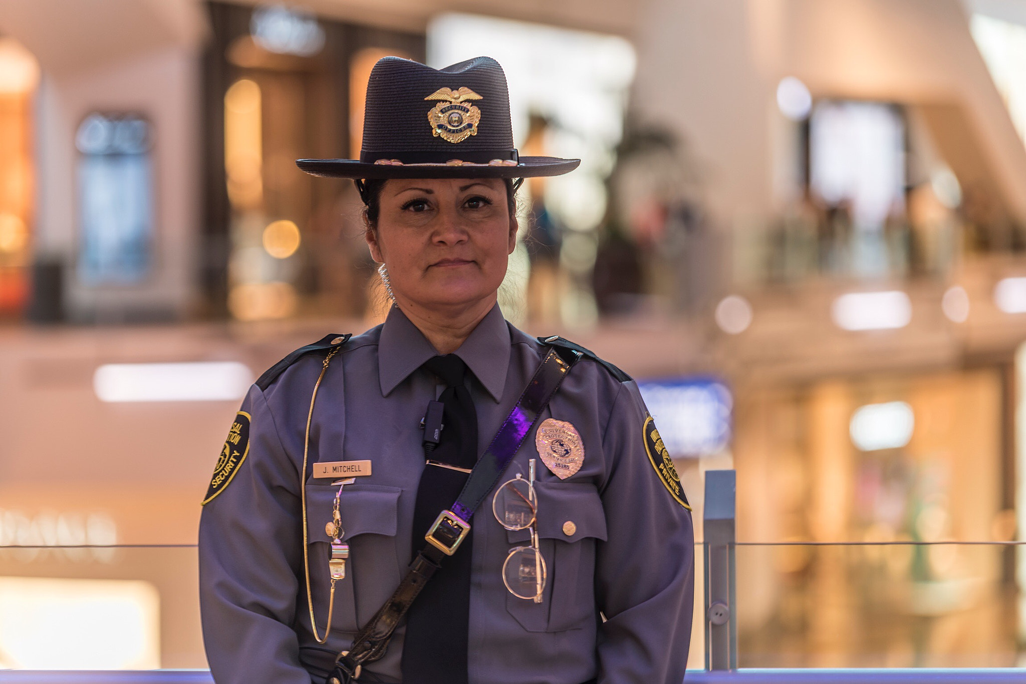 Sigma 70-200mm F2.8 EX DG Macro HSM II sample photo. That's america: j.mitchell, security officer photography