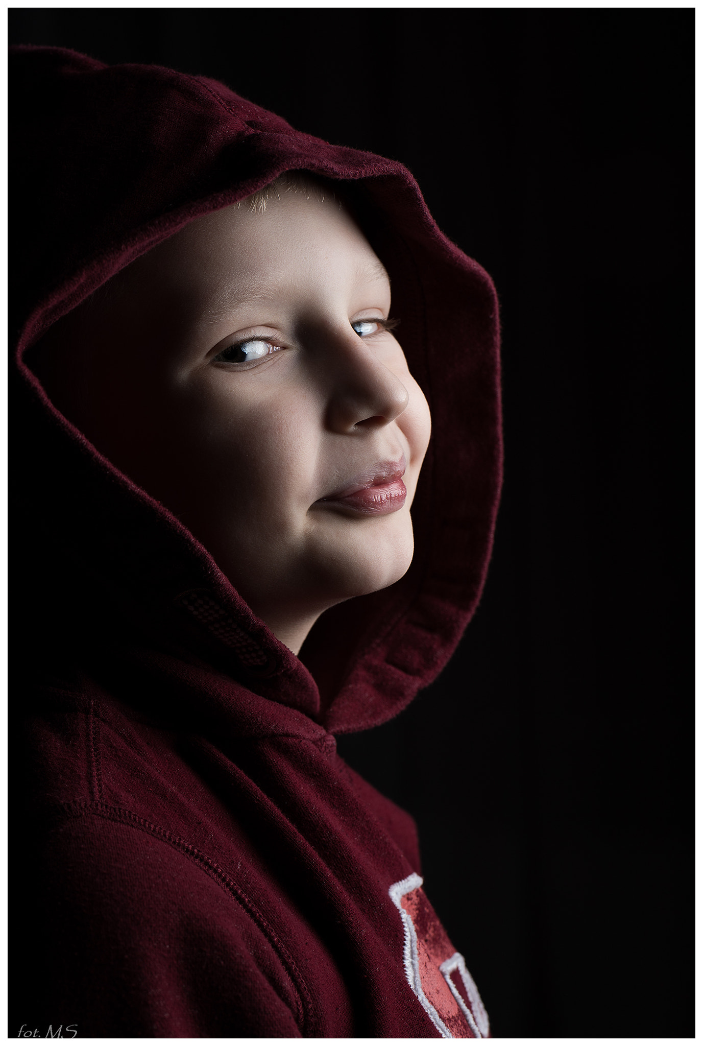 Nikon D750 + Sigma 105mm F2.8 EX DG Macro sample photo. Edit photography