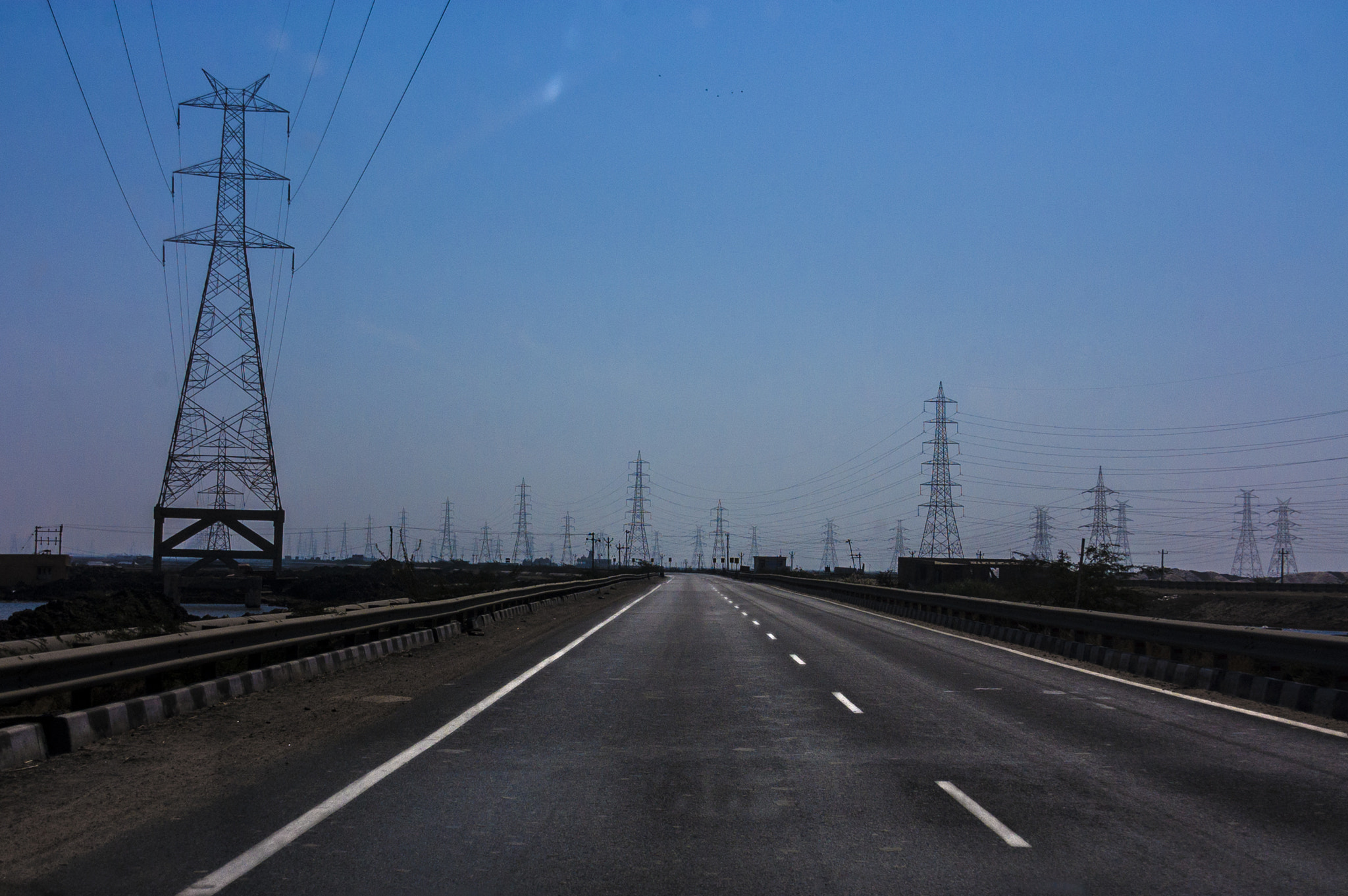 Sigma 18-200mm F3.5-6.3 DC OS HSM sample photo. The land of the giants - don quixote photography