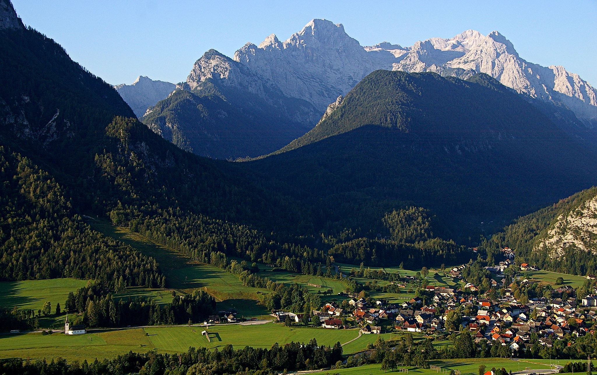 Pentax *ist DS sample photo. Mojstrana village, slovenia. photography