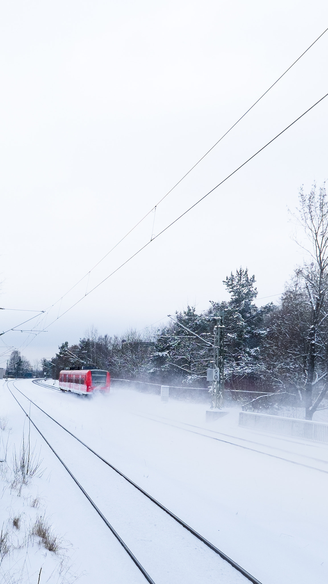 Fujifilm X-T1 + ZEISS Touit 12mm F2.8 sample photo. Runaway train - munich photography