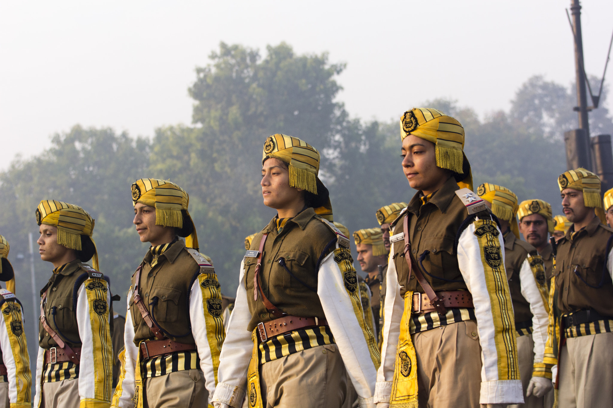 Canon EOS 600D (Rebel EOS T3i / EOS Kiss X5) + Canon EF 70-200mm F4L USM sample photo. Pride @ republic day rehearsal 2017 photography
