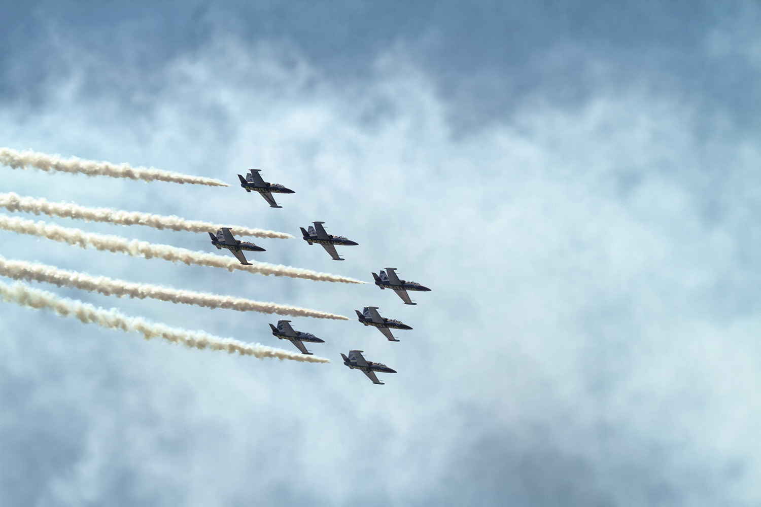 Canon EF 70-200mm F2.8L USM sample photo. Breitling jet team - 1 photography