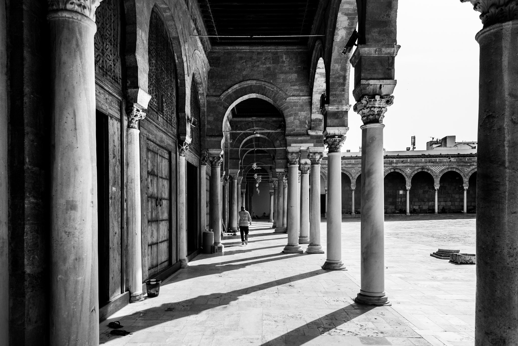 Nikon AF Nikkor 24mm F2.8D sample photo. Kairaouan, tunisia photography