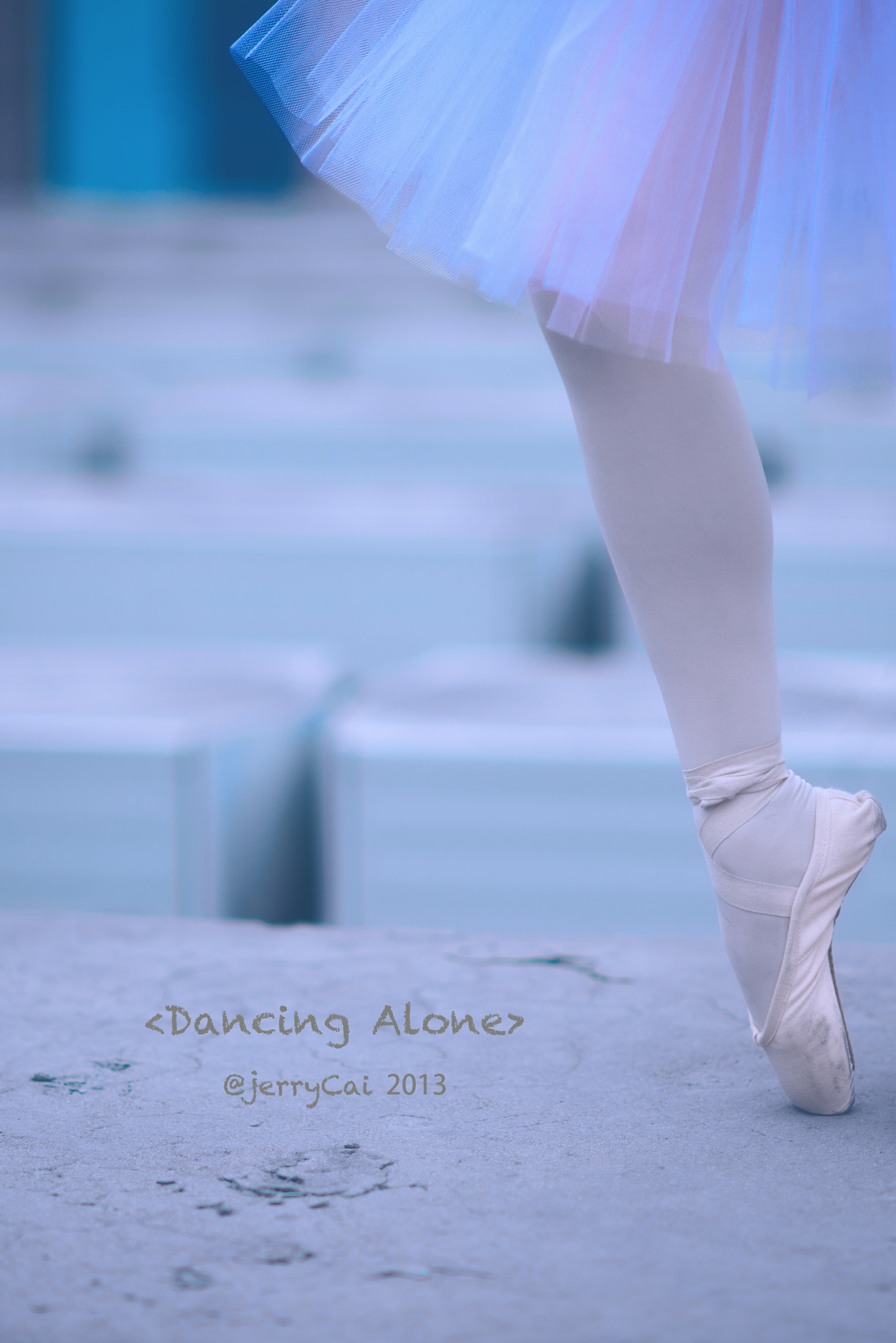 Nikon D4 sample photo. dancing alone photography