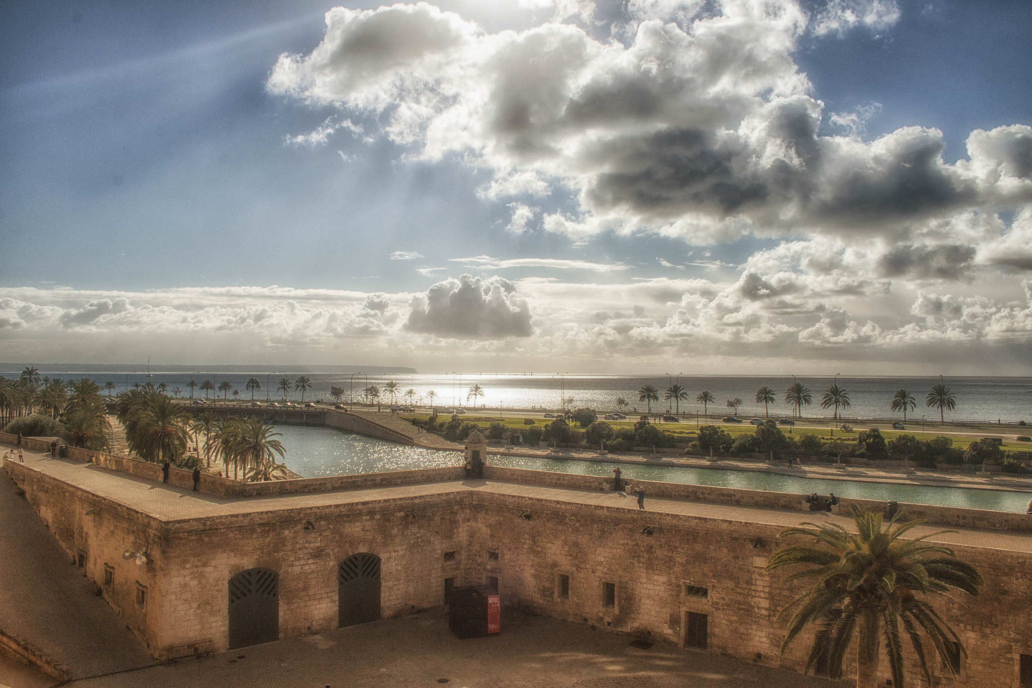 Canon EF-S 18-55mm F3.5-5.6 II sample photo. Palma photography