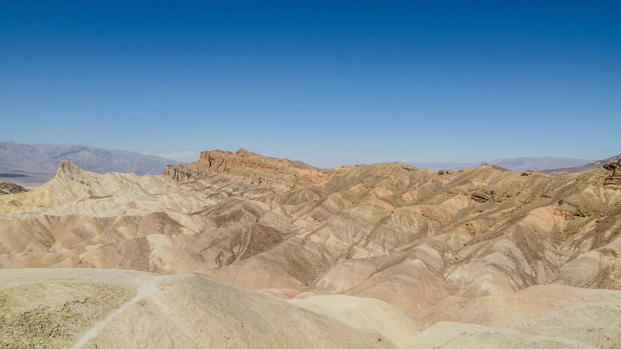 Samyang 14mm F2.8 ED AS IF UMC sample photo. Death valley photography