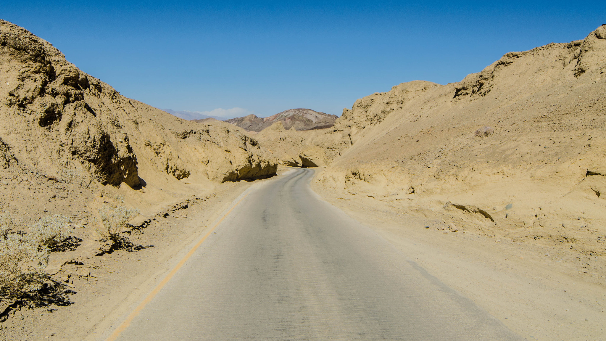 Samyang 14mm F2.8 ED AS IF UMC sample photo. Death valley photography