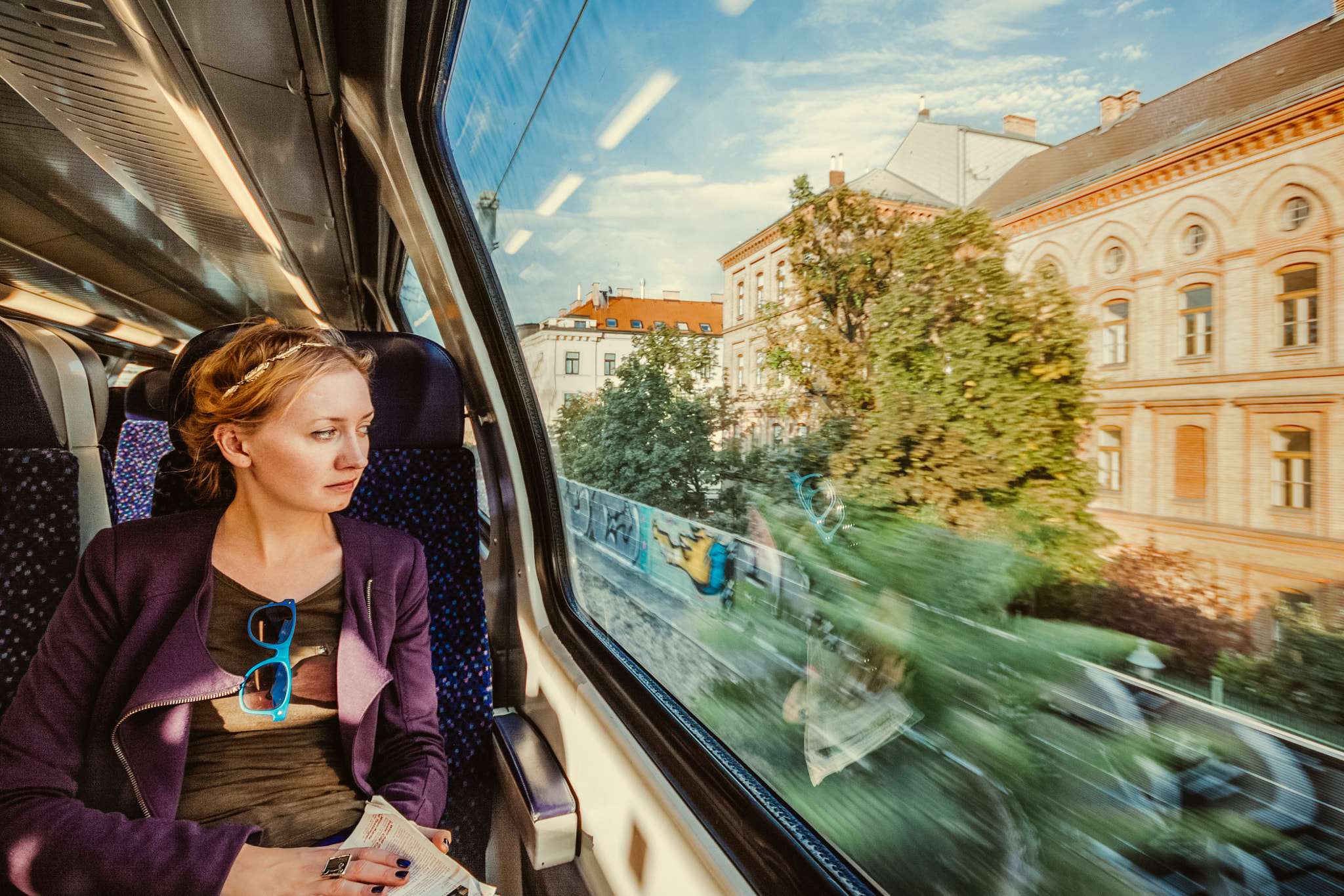 Canon EOS 50D sample photo. Girl on the train photography