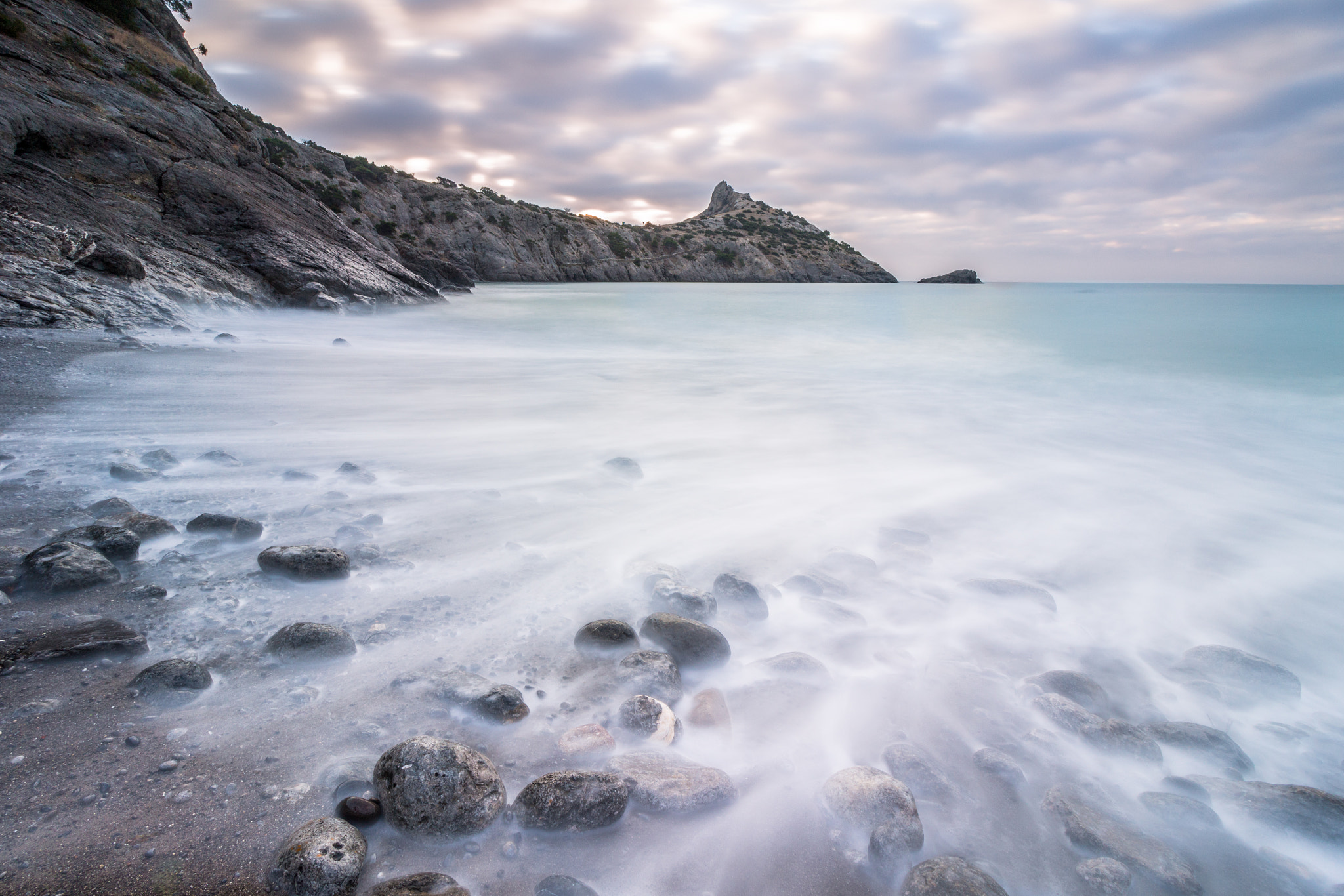 Canon EOS 100D (EOS Rebel SL1 / EOS Kiss X7) sample photo. Morning sea in crimea. photography