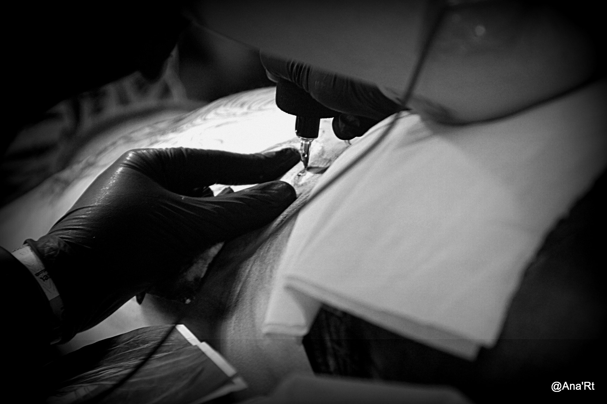 Sony DT 18-200mm F3.5-6.3 sample photo. Tattoo photography