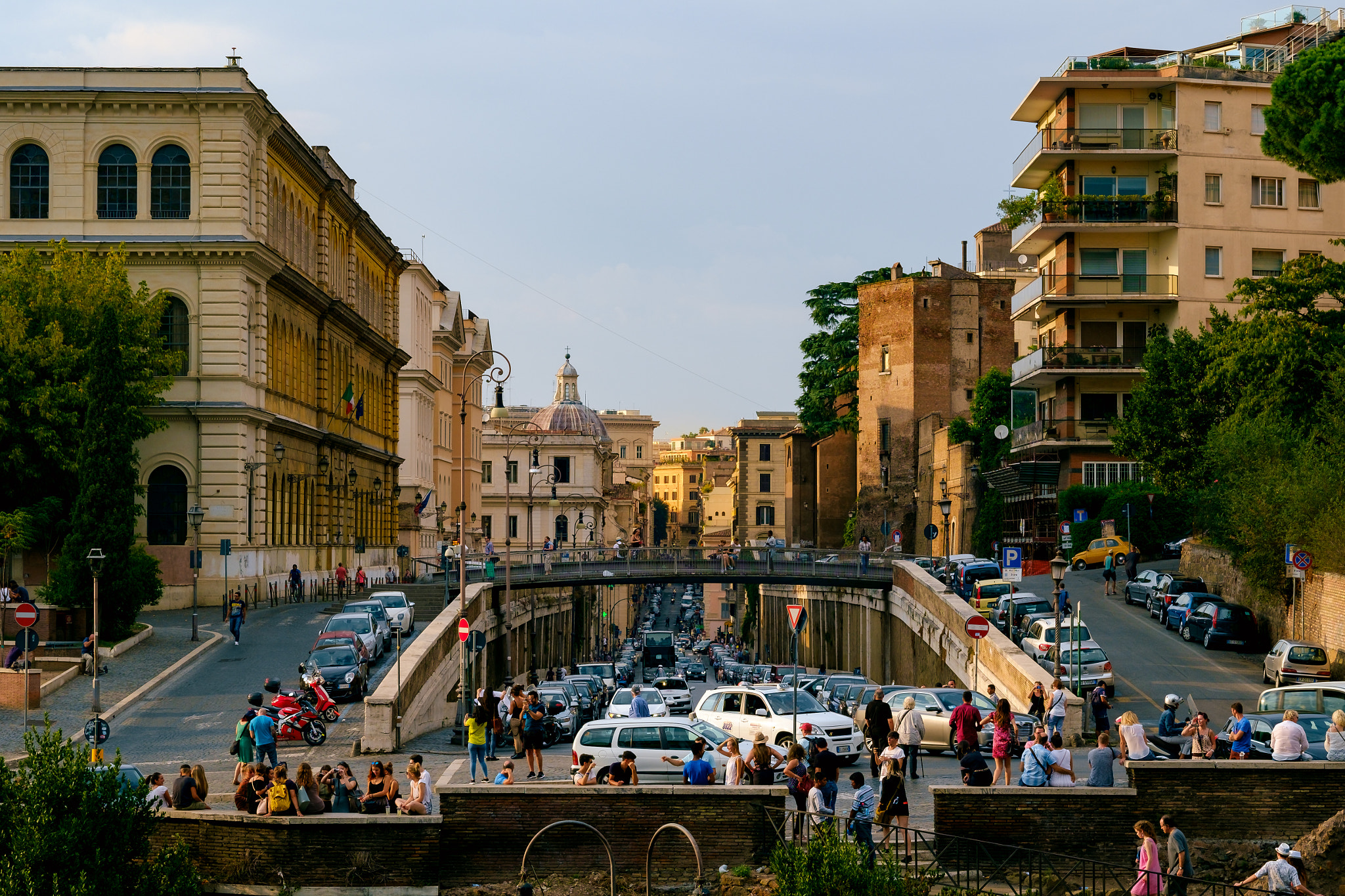 Fujifilm X-E1 + Fujifilm XF 56mm F1.2 R sample photo. Rome from coliseum photography