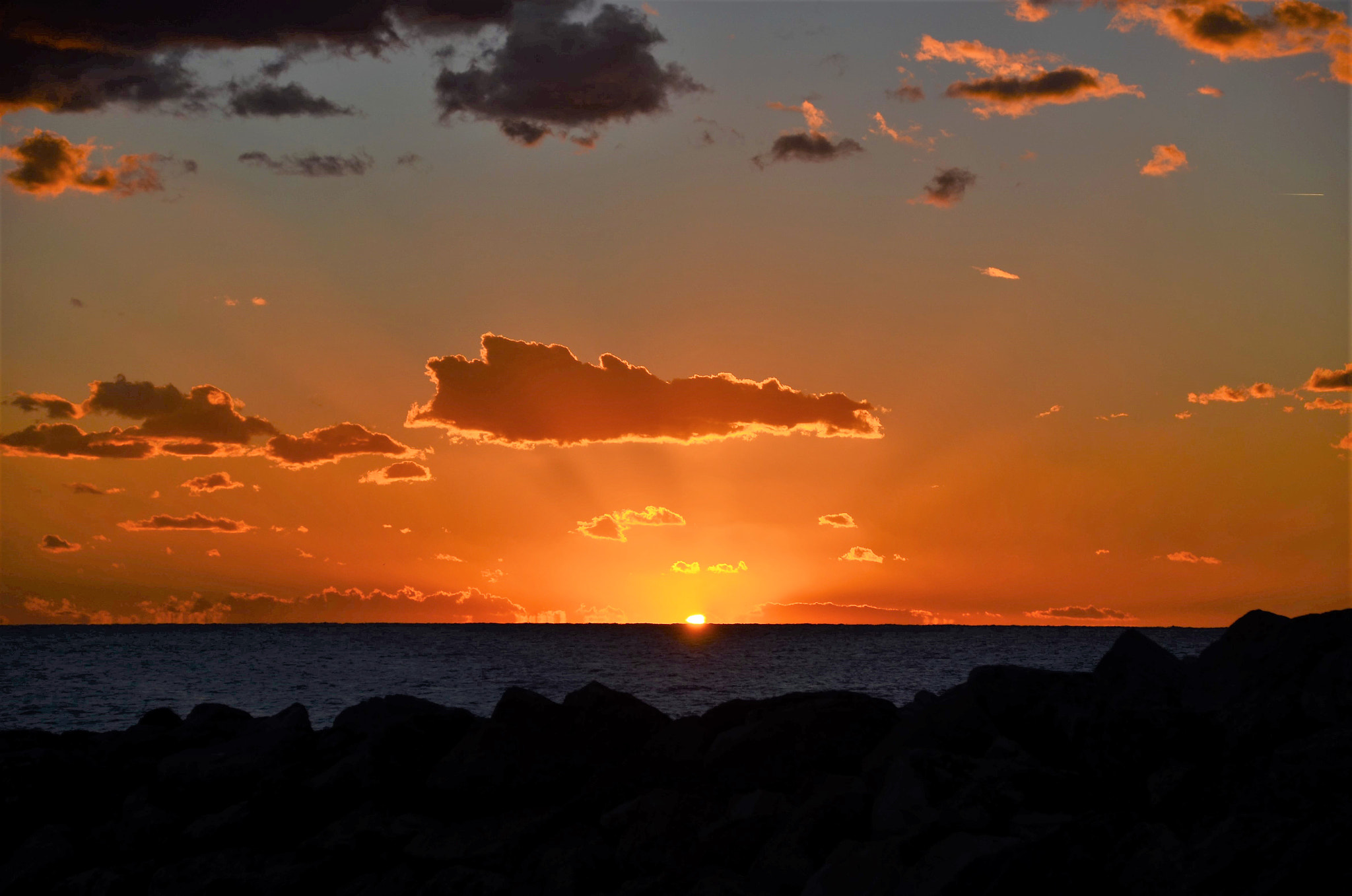 Sigma 18-200mm F3.5-6.3 II DC OS HSM sample photo. Sunset photography