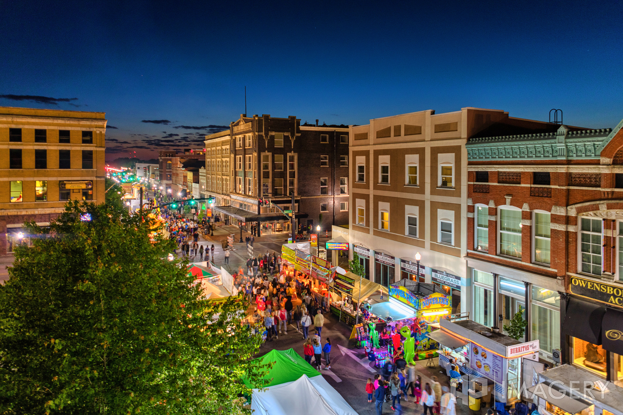 Canon EOS 5DS sample photo. Bbqfest 2016 - 2nd st looking west photography