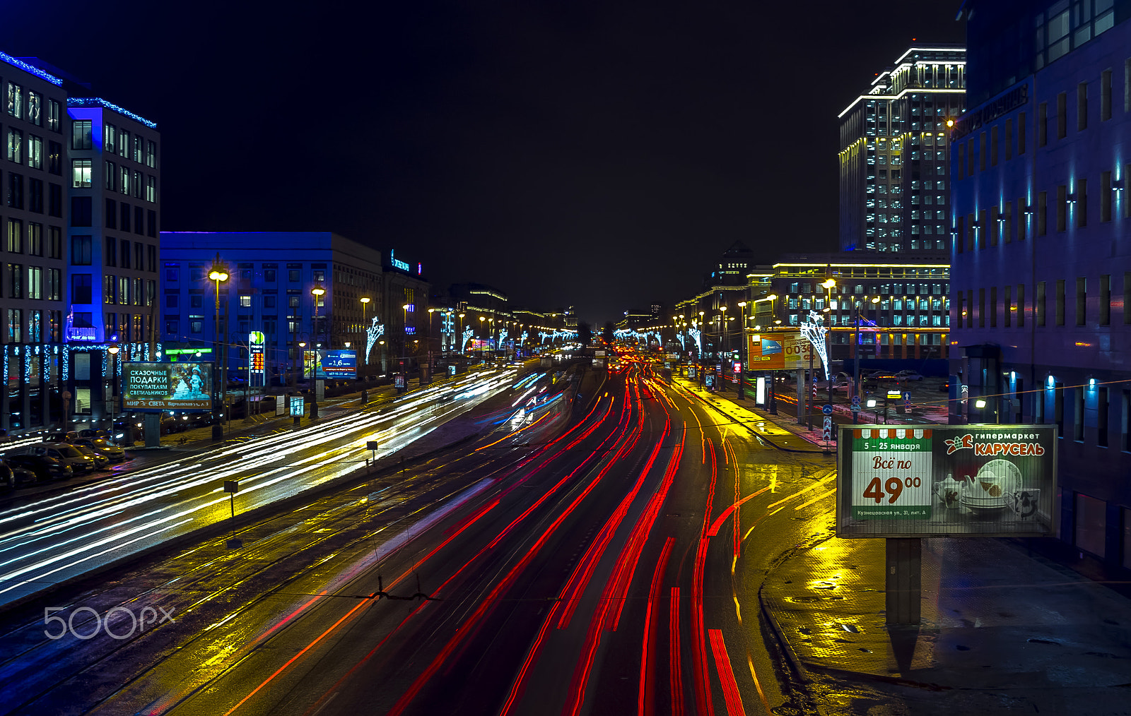 Canon EF-S 24mm F2.8 STM sample photo. Car lights photography