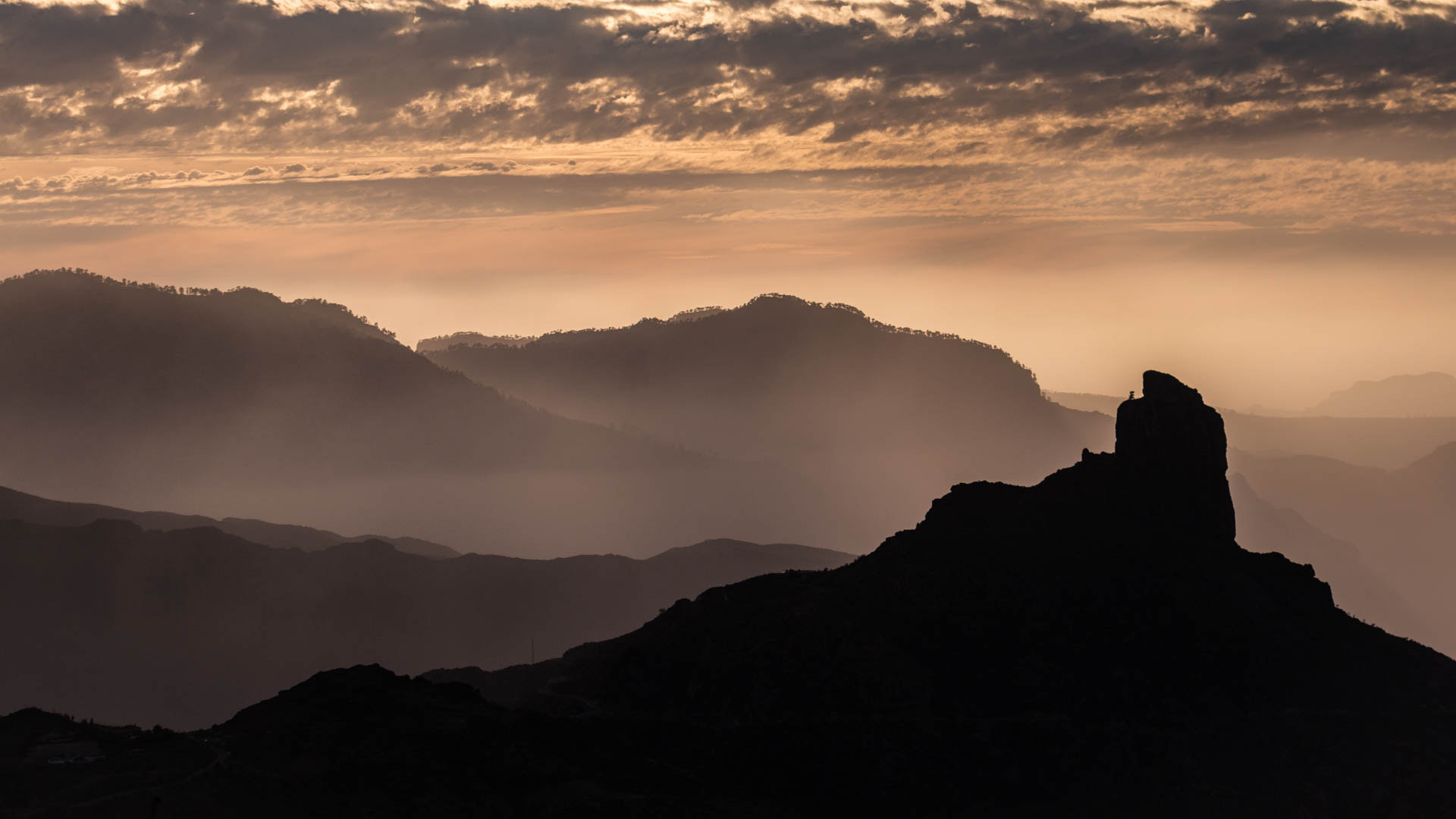 Canon EF 70-300mm F4-5.6L IS USM sample photo. Roque bentayga photography
