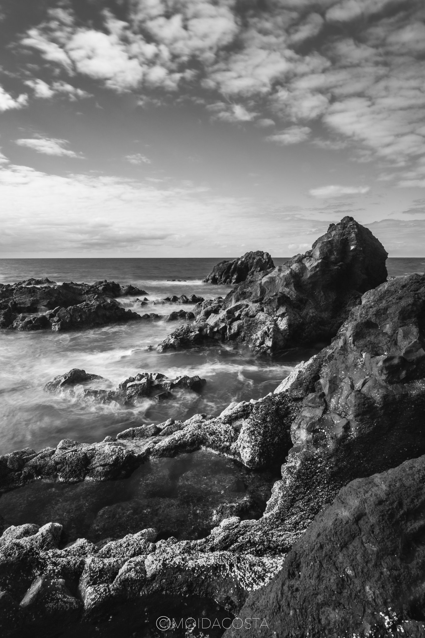 Sony a6300 + Sony E 10-18mm F4 OSS sample photo. Ocean... photography