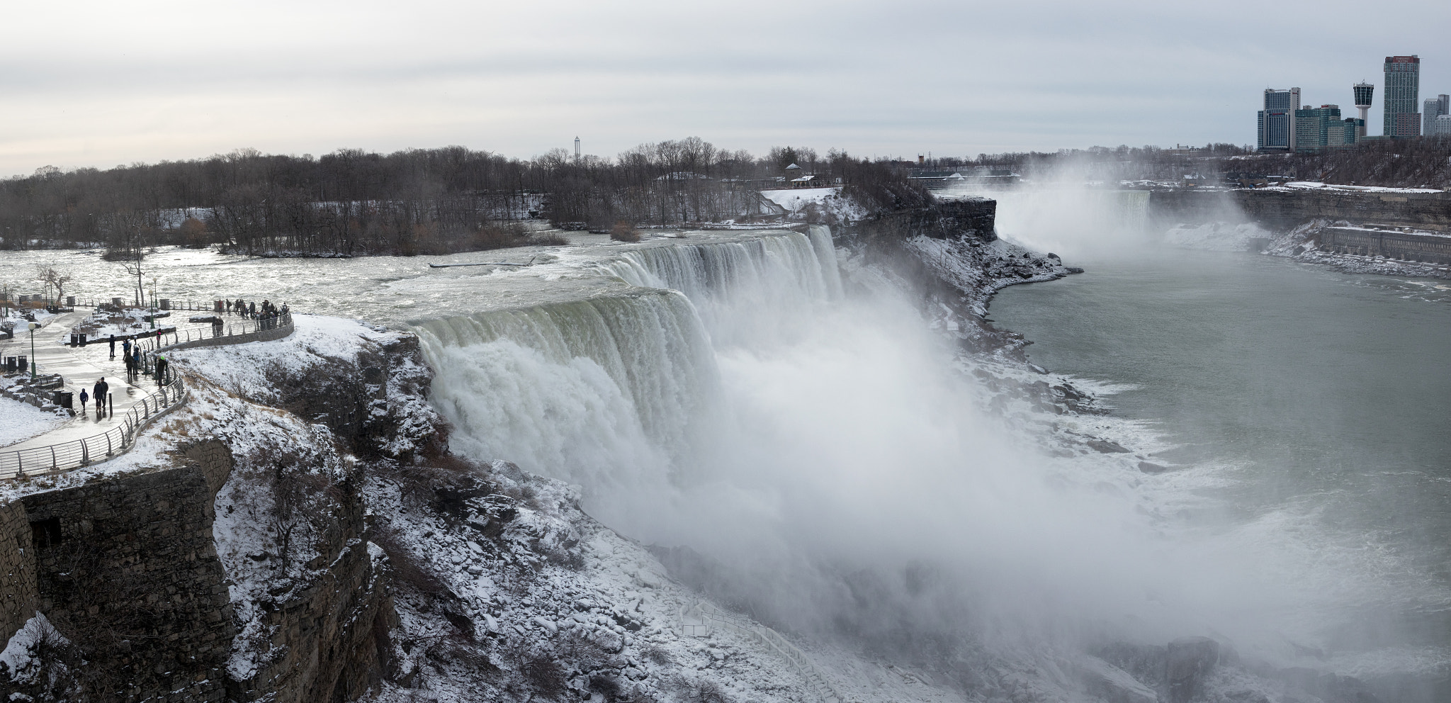 Canon EF-M 18-150mm F3.5-6.3 IS STM sample photo. American falls photography