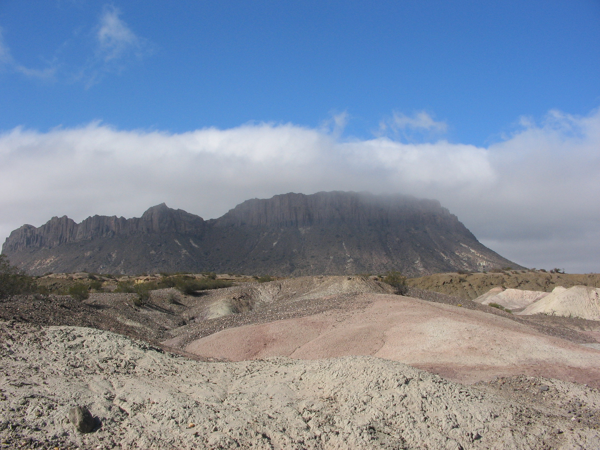 Canon POWERSHOT A85 sample photo. Clouds, hills, desert photography