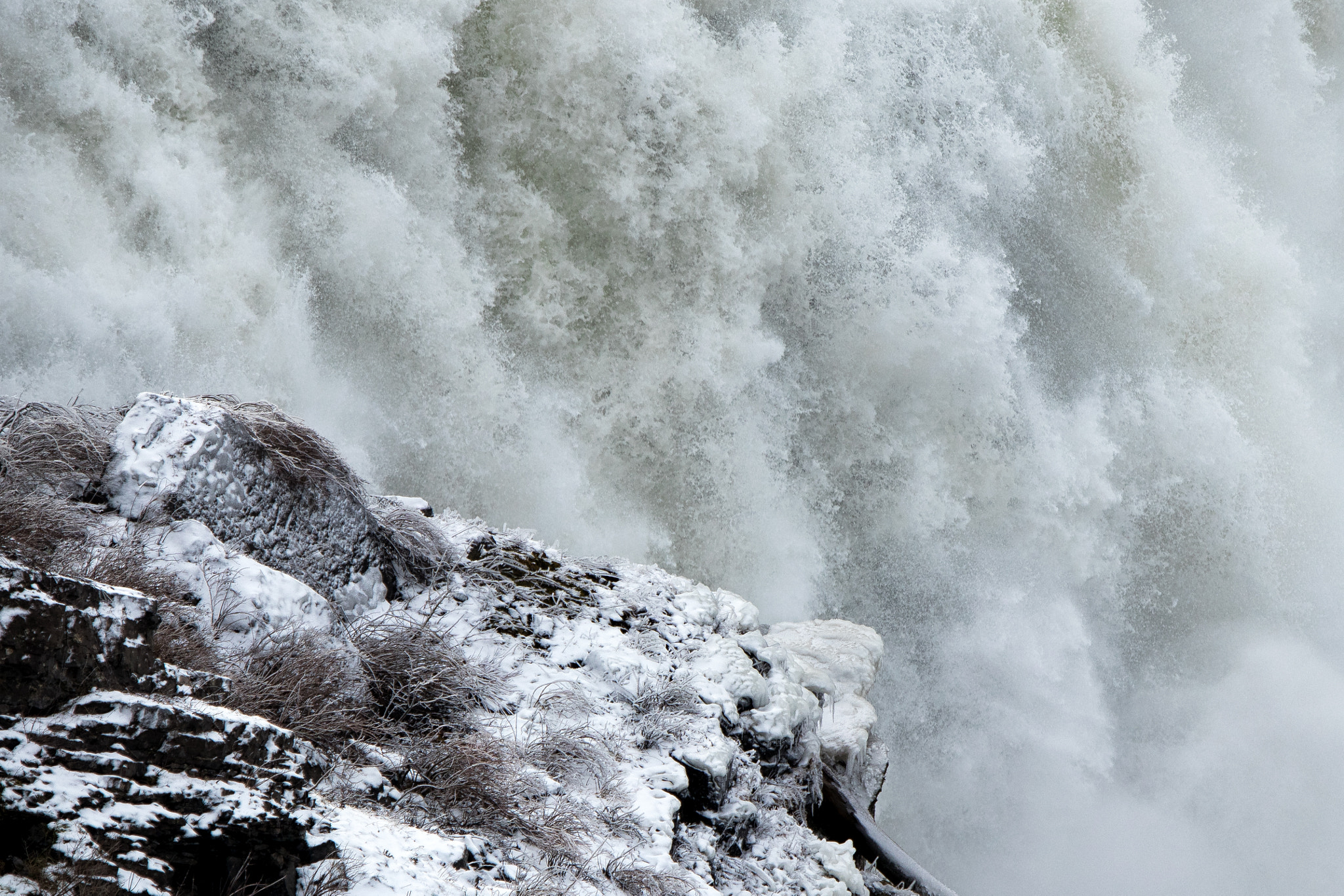 Canon EOS M5 + Canon EF-M 18-150mm F3.5-6.3 IS STM sample photo. Nature's fury photography